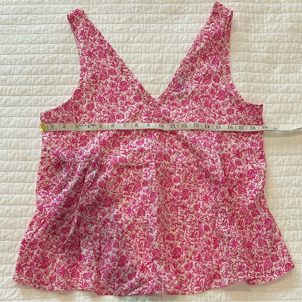 Women’s GAP V Peplum Tank